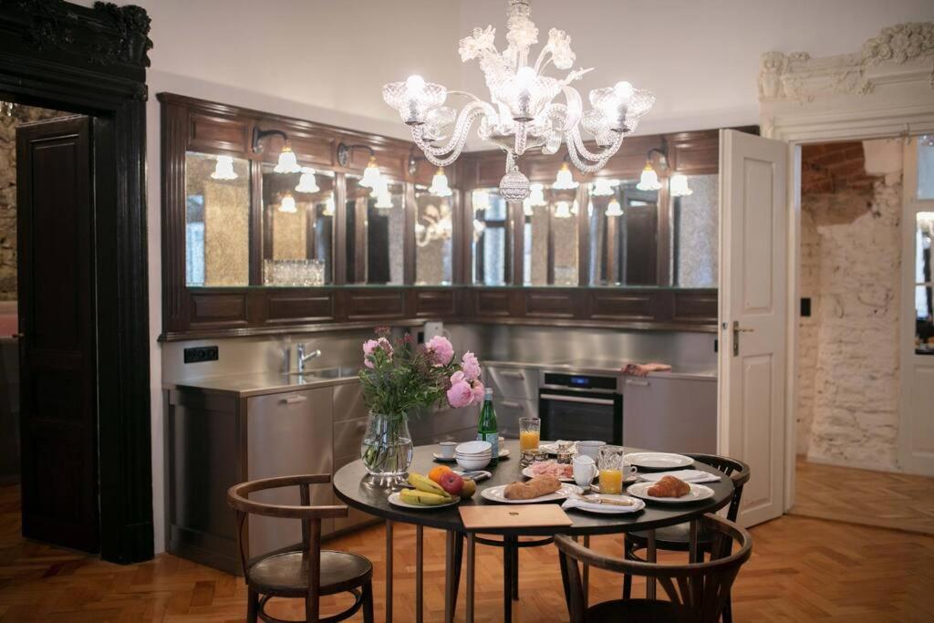 King Charles Apartment Prague Exterior photo