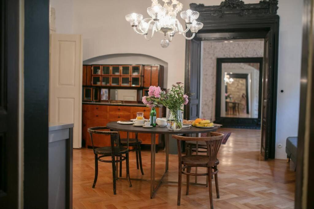 King Charles Apartment Prague Exterior photo